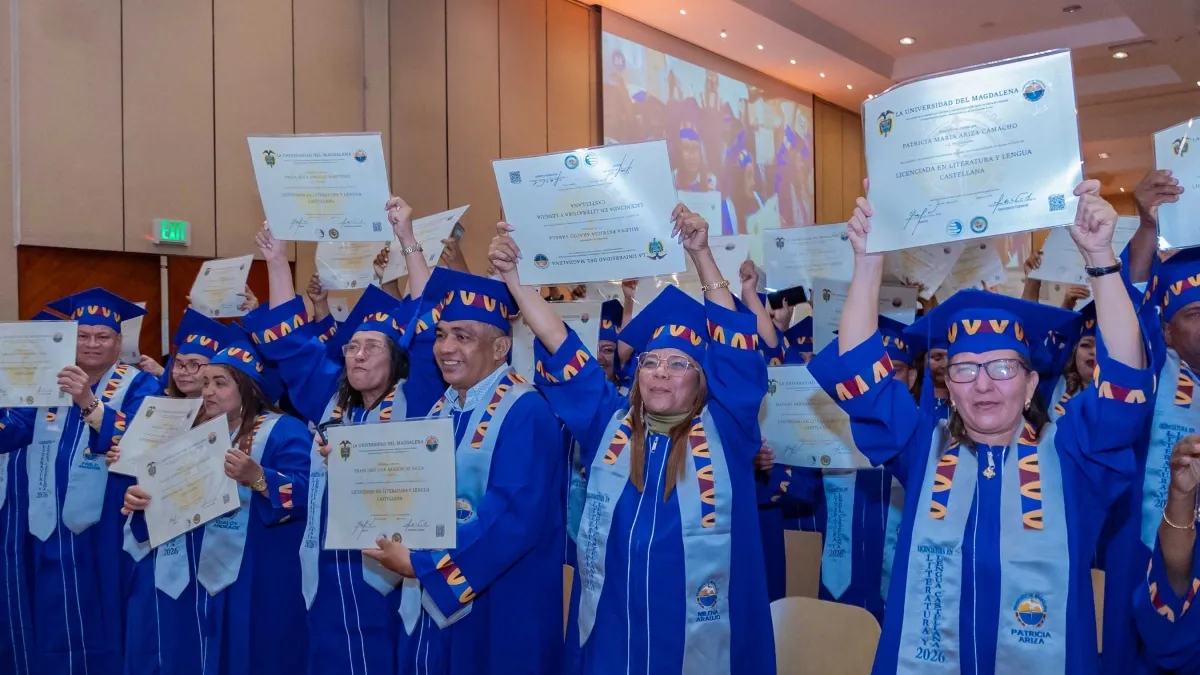 Enseñaron a leer y a sumar sin tener título: 216 magdalenenses mayores de 45 años se graduaron en un programa inédito en el país