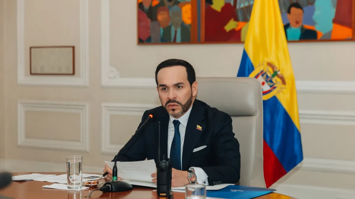 Presidente Abelardo De La Espriella y su gabinete firman los 11 decretos de la emergencia económica y social para atender el desastre por terremoto