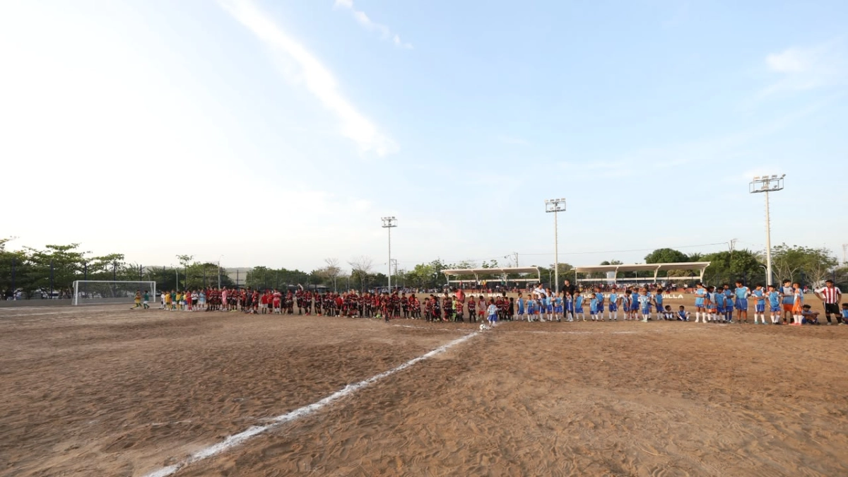 Barranquilla | Así se ve la nueva cancha y parque que tiene Juan Mina: la obra beneficiará a cerca de 7.400 habitantes del corregimiento