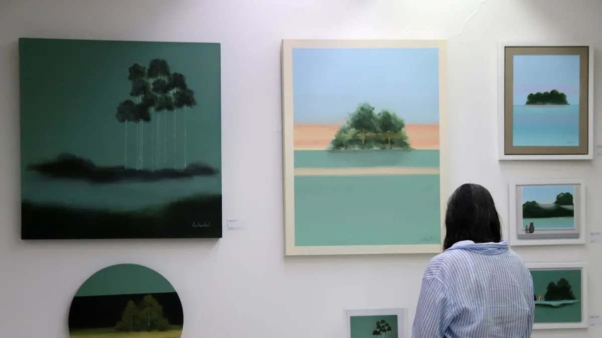 Catarsis, cuadros y ronroneos: esta es la innovadora exposición en Barranquilla donde puedes obtener una obra de arte o un gato adoptado