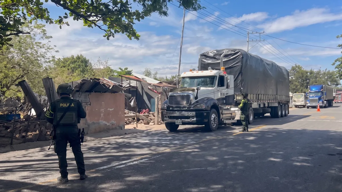 Momentos de angustia en El Remolino, Nariño: enfrentamiento entre el Ejército y hombres armados paralizó la vía Panamericana