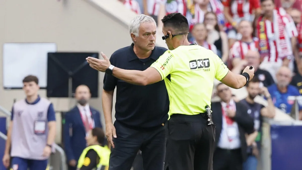 El Atlético de Madrid responde con ironía a José Mourinho tras su polémica rueda de prensa sobre el arbitraje