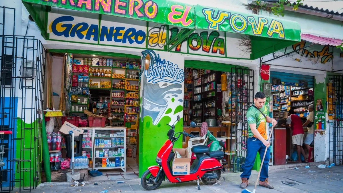 Paro armado en Santa Marta golpea al turismo y genera preocupación por las reservas de fin de año y de la semana de receso de octubre