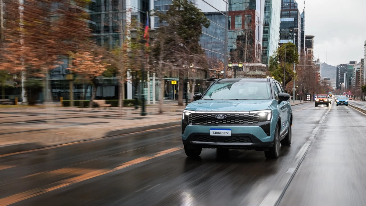 ‘Ha sido un éxito’: la camioneta híbrida de Ford que se vende tanto en Colombia que la marca tuvo que traer una nueva versión