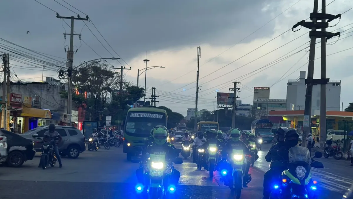 Policía e Infantería de Marina lideran operativos en tres localidades de Cartagena como parte de las 'operaciones avispa' ordenadas por el Gobierno