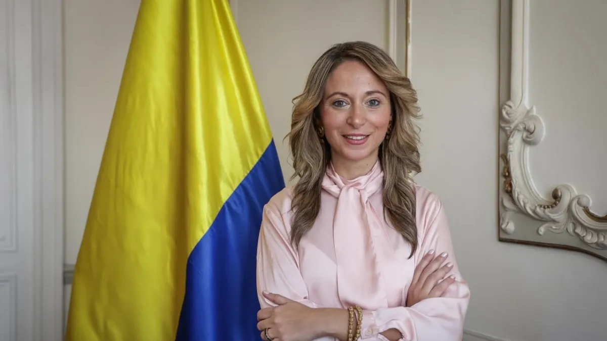 Julia Cristina Daza Noguera se posesionó como la nueva directora de la Biblioteca Nacional de Colombia