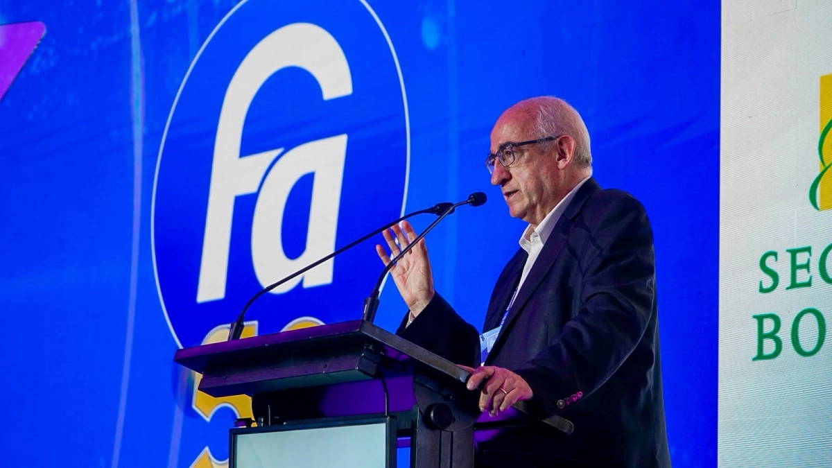Hasta que avance el ajuste fiscal, el Banco de la República no podrá bajar las tasas: Leonardo Villar