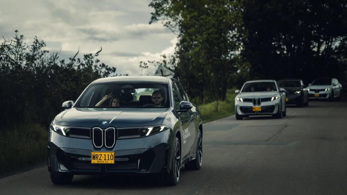 La camioneta premiada como Carro Eléctrico del Año ya se vende en Colombia: crónica de un viaje por carretera en la BMW iX3