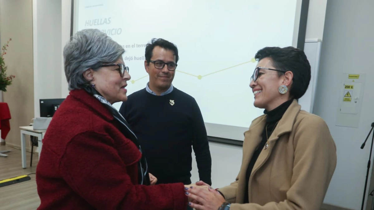 ‘Ustedes son héroes’: Escuela Colombiana de Ingeniería homenajeó a los ingenieros que atendieron emergencia por terremoto del 10 de agosto