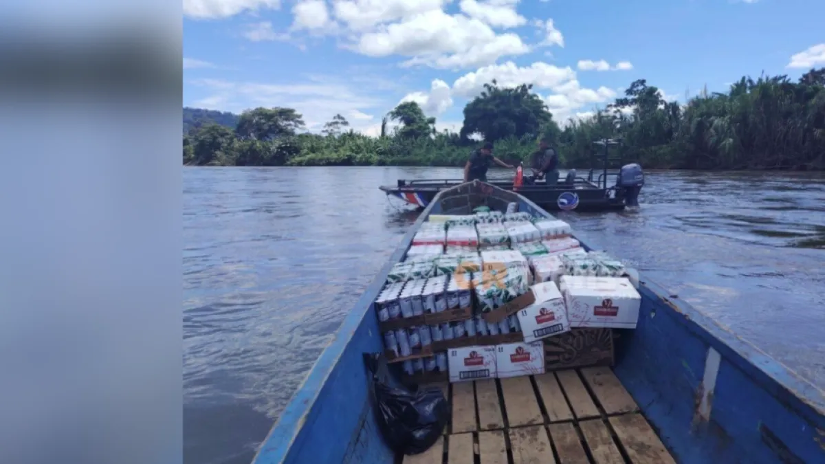 Autoridades de Costa Rica encontraron una lancha con casi 3.000 unidades de licor de contrabando: los responsables huyeron hacia Panamá; esto se sabe