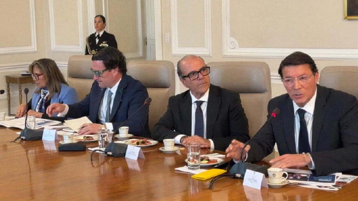Presidente De La Espriella se reunió con la Fiscal y el Registrador: hablaron de combatir suplantación de identidad asociada a tráfico de migrantes