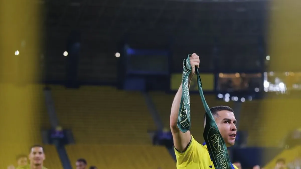 Cristiano Ronaldo anotó polémico gol y quedó a 18 de romper el récord de los 1.000 en su carrera
