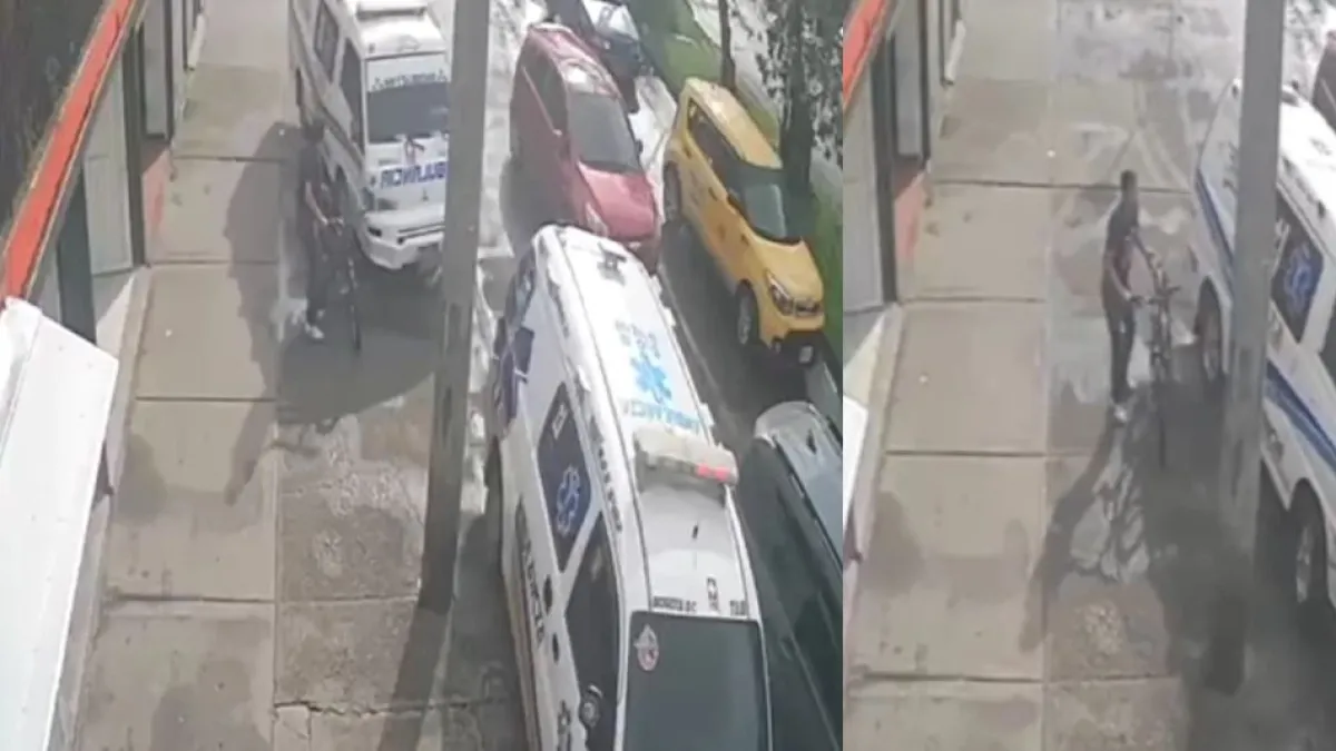En video quedó captado el momento cuando ambulancias se suben a un andén en Bogotá: por poco atropellan a un ciclista