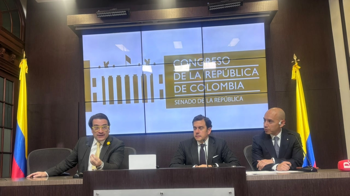 Gobierno de Abelardo De La Espriella radica oficialmente la ley de sometimiento en el Congreso