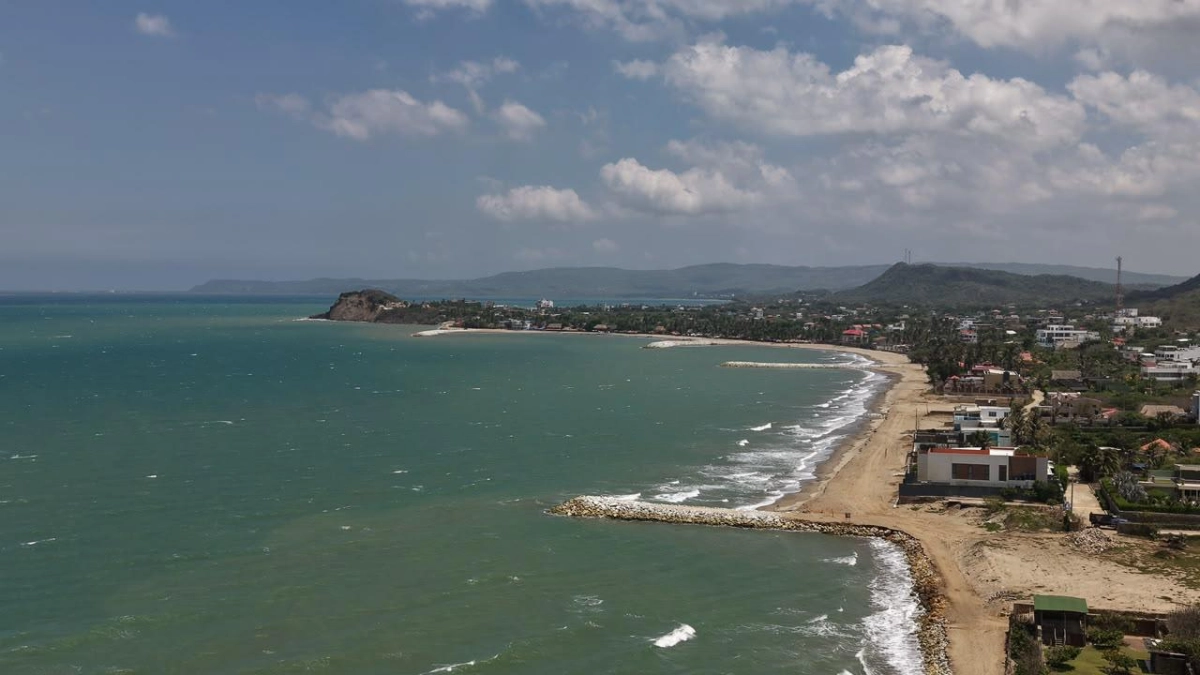 Santa Verónica recupera 2,1 kilómetros de costa tras inversión de casi .000 millones para frenar la erosión y reactivar el turismo en el Atlántico.