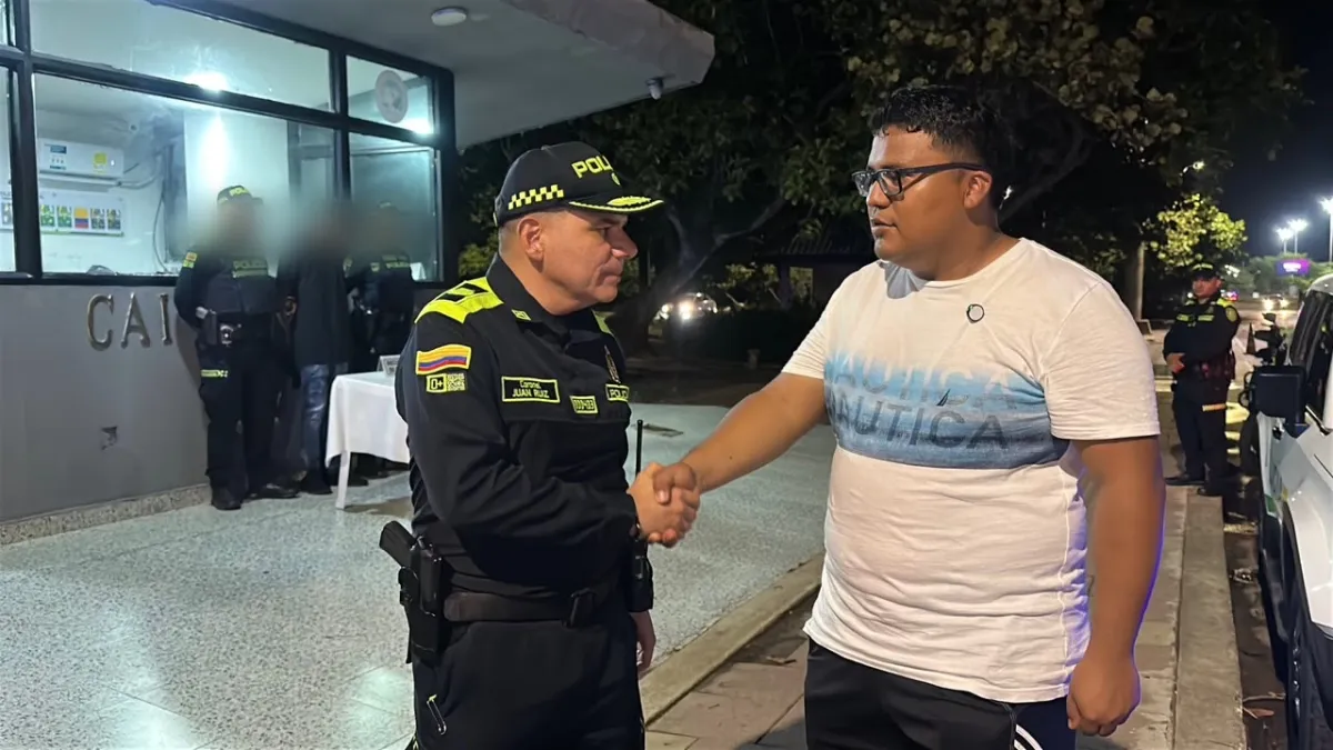 Turista extranjero recuperó cadena de oro que le había sido arrebatada en pleno Centro Histórico de Cartagena