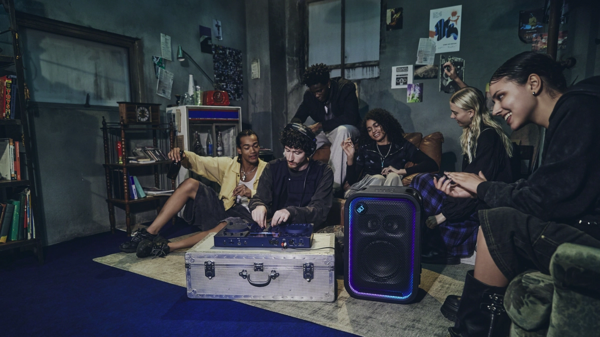 La Comuna 13 fue escenario de un encuentro entre música urbana y tecnología de sonido