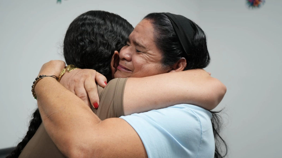La dura historia de María, mujer a la que hace 33 años separaron de su madre y a su padre lo asesinaron cuando tenía seis años en Santander
