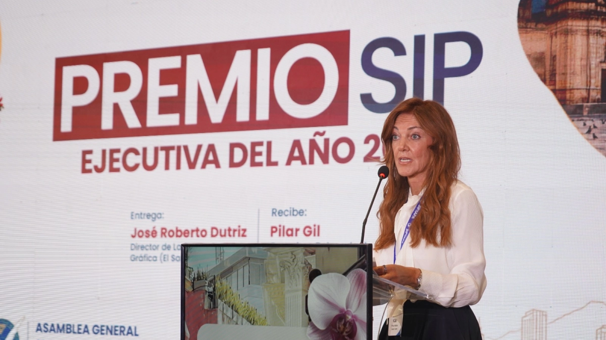 'No tenemos miedo': Pilar Gil, consejera de Prisa Media, nombrada como la Ejecutiva del Año por la 82.ª Asamblea de la SIP