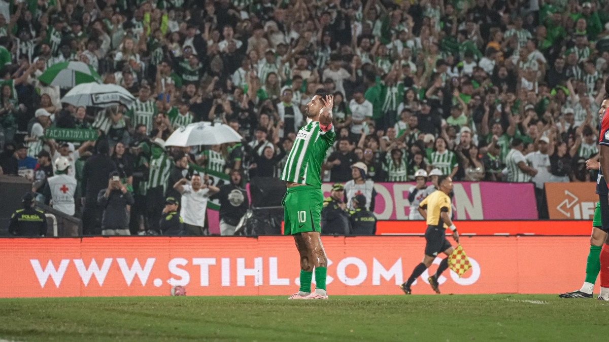 Polémica arbitral en el clásico paisa: la celebración de Edwin Cardona que encendió el debate