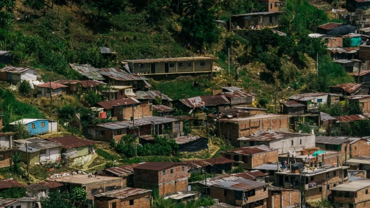 El alarmante mapa de vulnerabilidad del suelo de Medellín: las zonas de riesgo se han triplicado en los últimos años