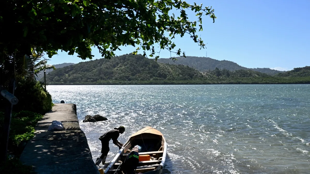 Cambio climático amenaza con inundar una isla de Fiyi, pero sus habitantes se niegan a abandonarla: esta es la razón