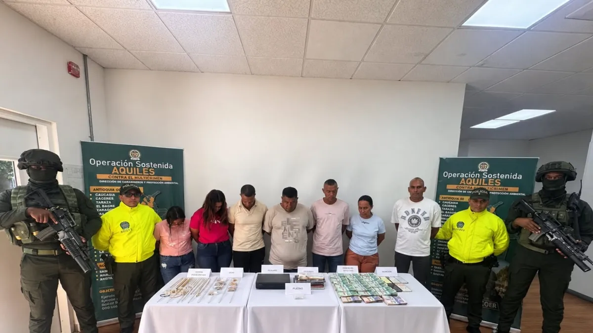 Hallan más de 0 millones en efectivo durante investigación por minería ilegal en Antioquia