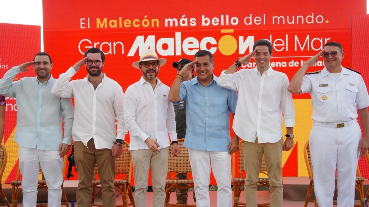 ‘La vida no puede ser tan mala cuando uno puede pasear frente al mar’, De La Espriella en la inauguración del Gran Malecón del Mar en Cartagena