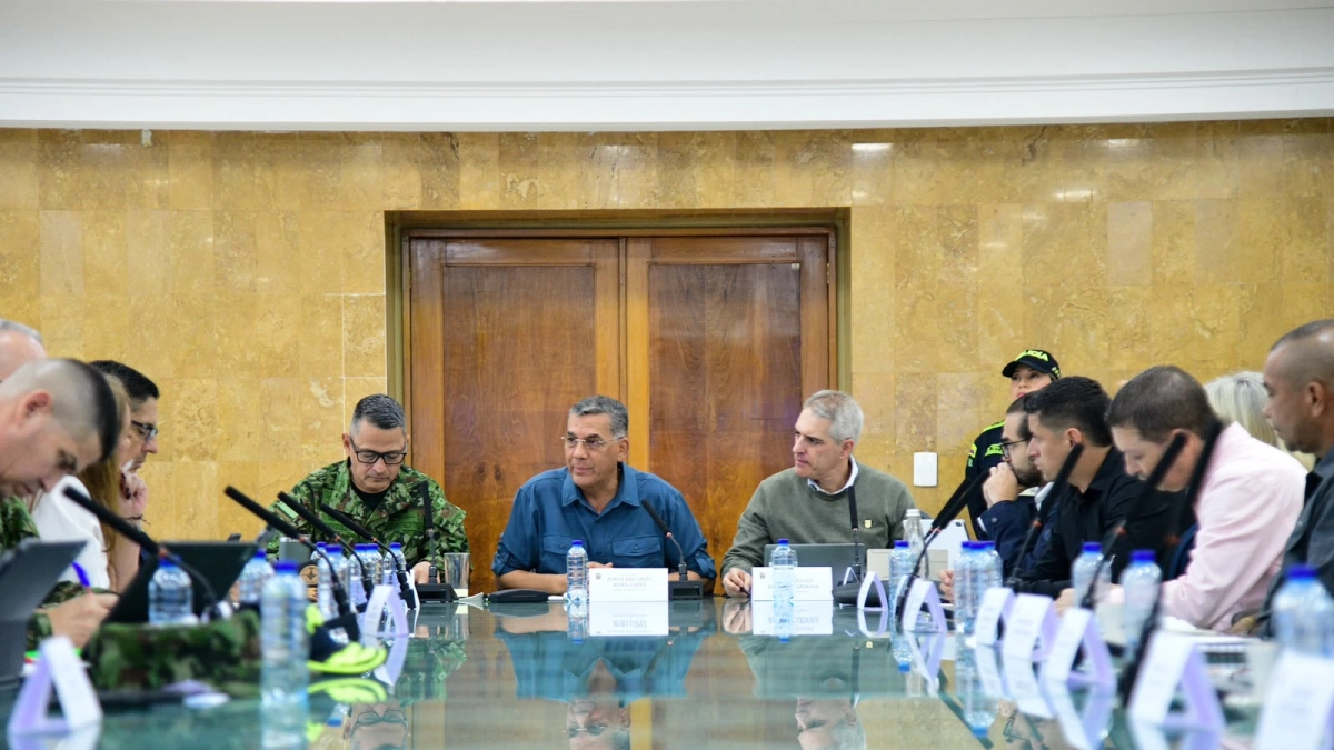 Gobernación de Antioquia y Ministerio de Defensa definieron la hoja de ruta para hacerle frente a los grupos armados organizados en el departamento