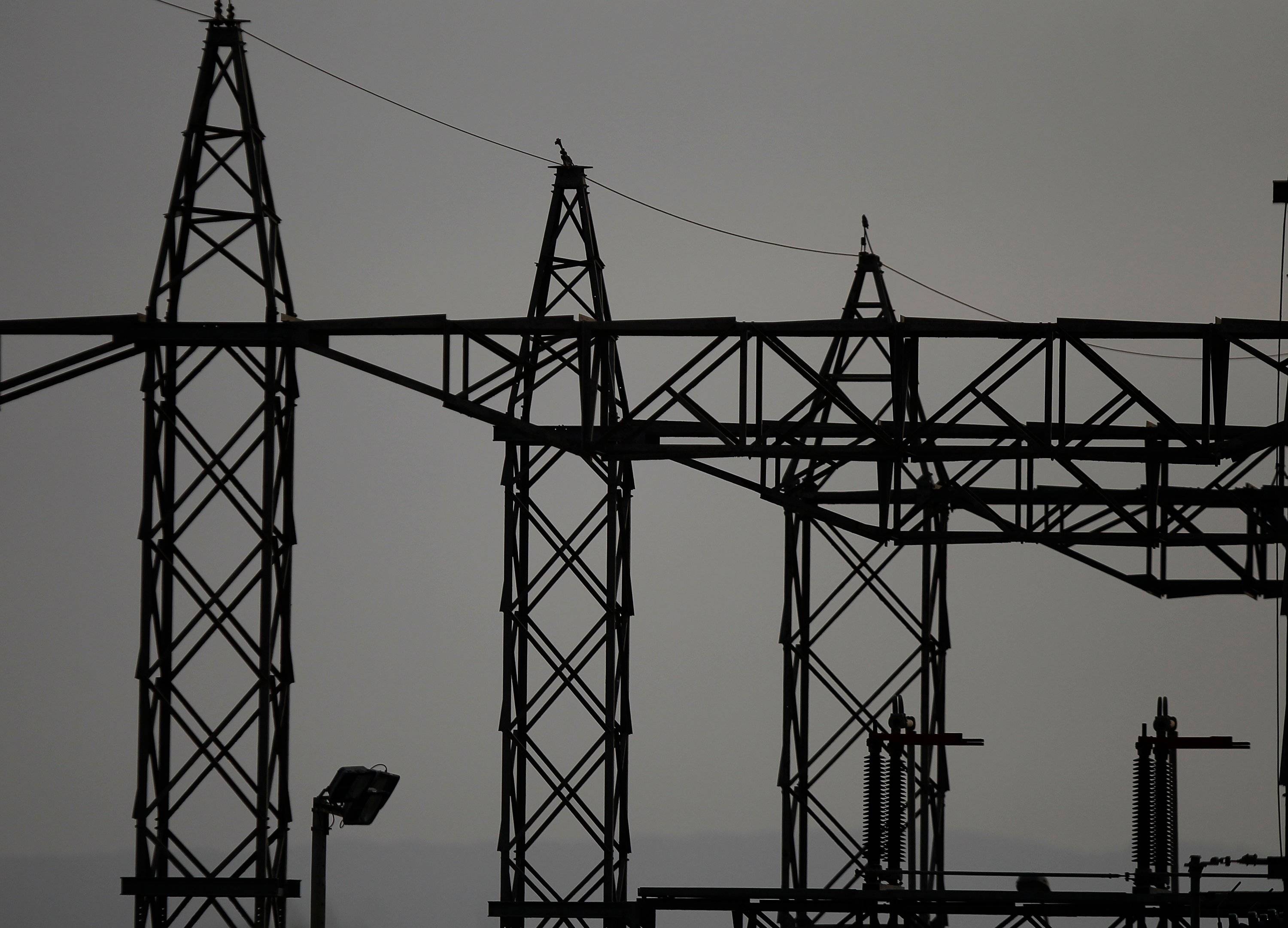 MÁS DE 100 BARRIOS DE SANTA MARTA TENDRÁN INTERRUPCIONES EN EL SERVICIO DE ENERGIA ESTE DOMINGO POR TRABAJOS DE TRANSELCA.