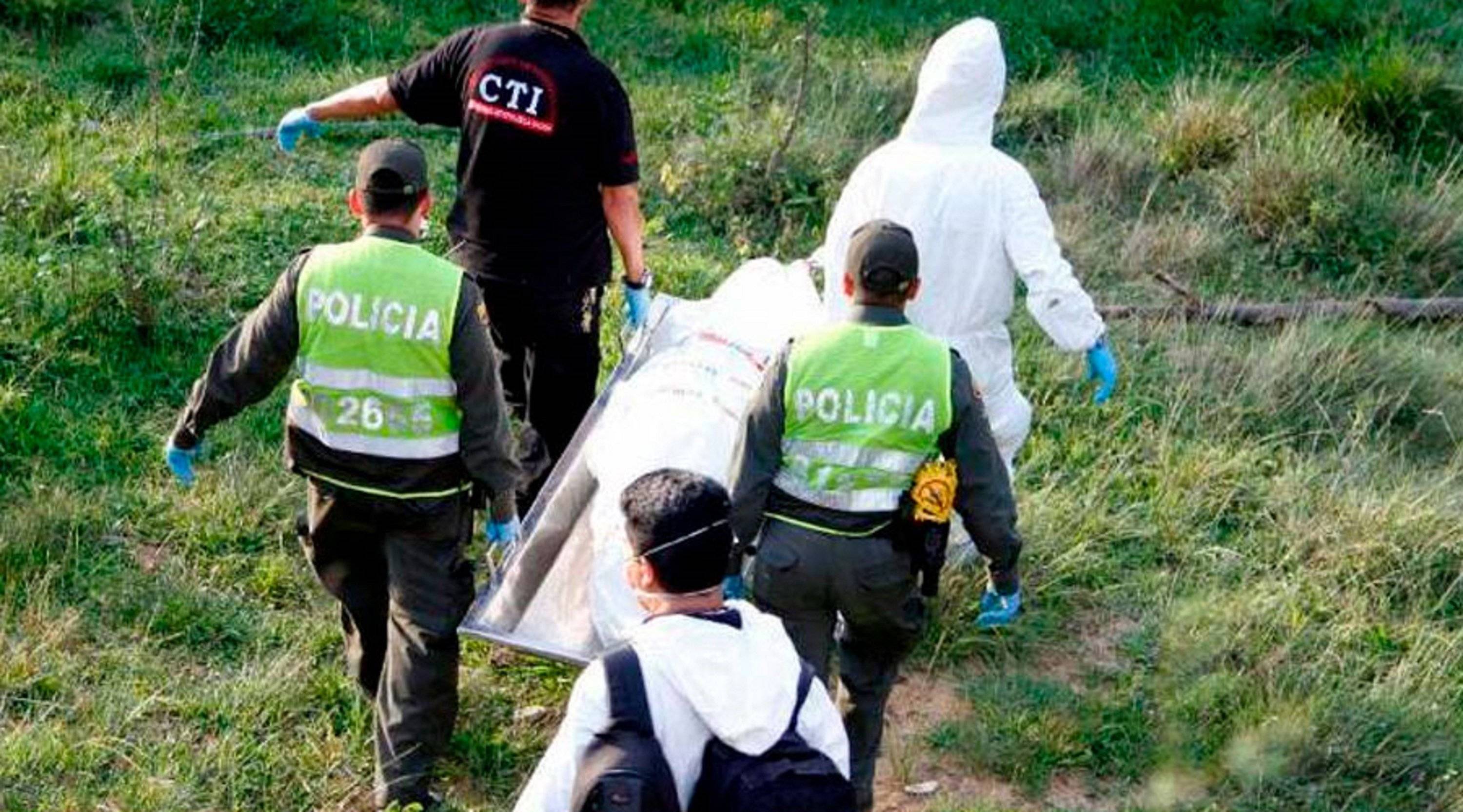 Según Las Comunidades, Muchos de Los Cadaverses que Con Seguridad Hay en Las Montañas Son de Grupos Armados.