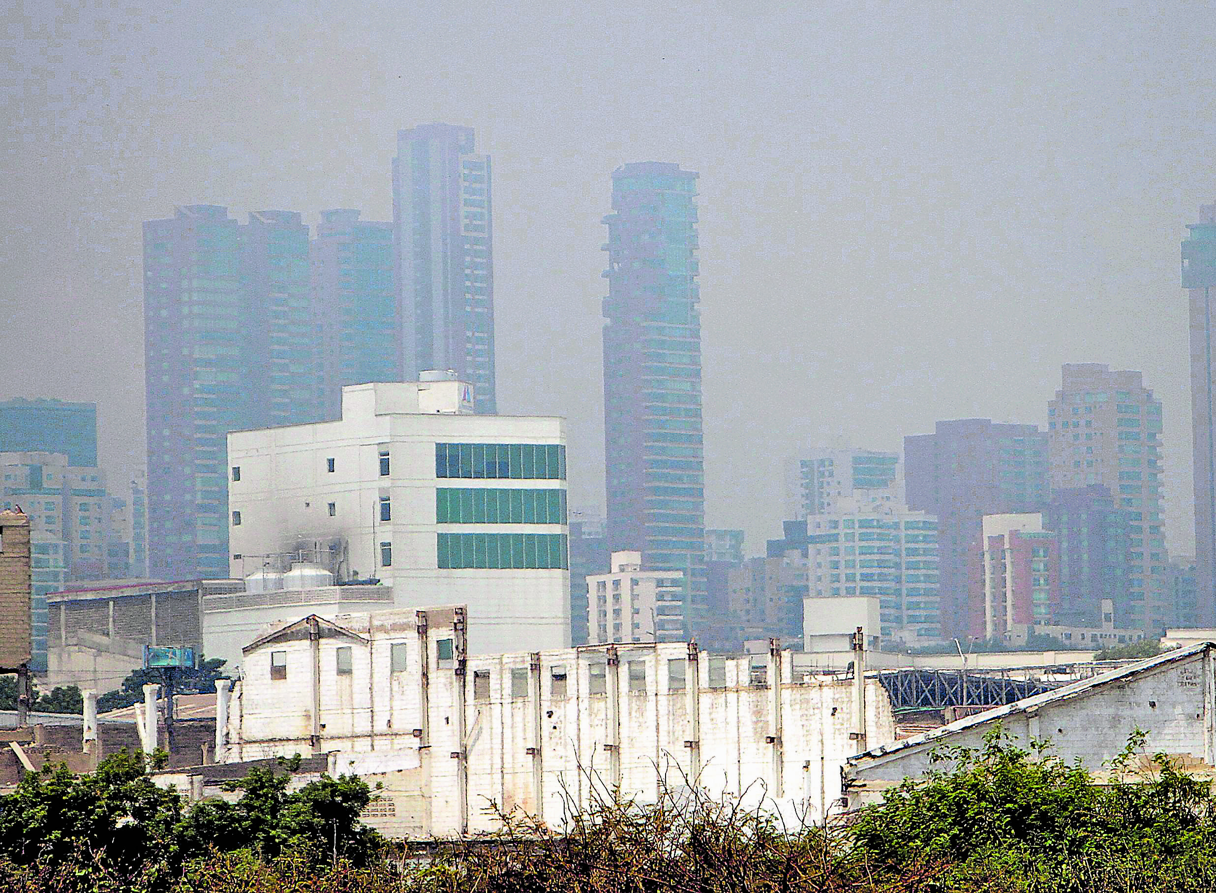 Las quemas en el Parque Isla Salamanca siguen siendo un misterio. Lo indiscutible es que afecta la calidad del aire respirado en Barranquilla, que no ha mejorado en gran medida durante la cuarentena.