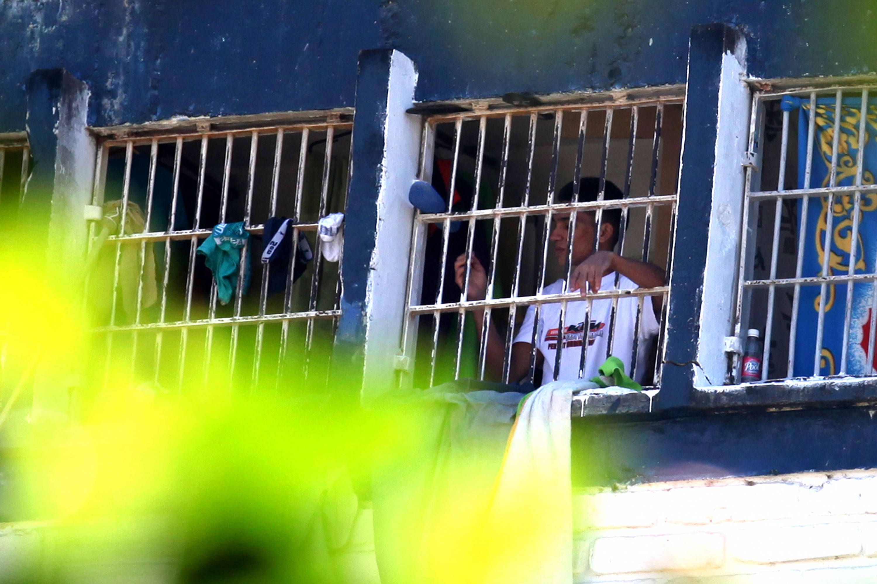 El hacinamiento en los centros de reclusión en Colombia es una gran amenaza como foco del coronavirus.