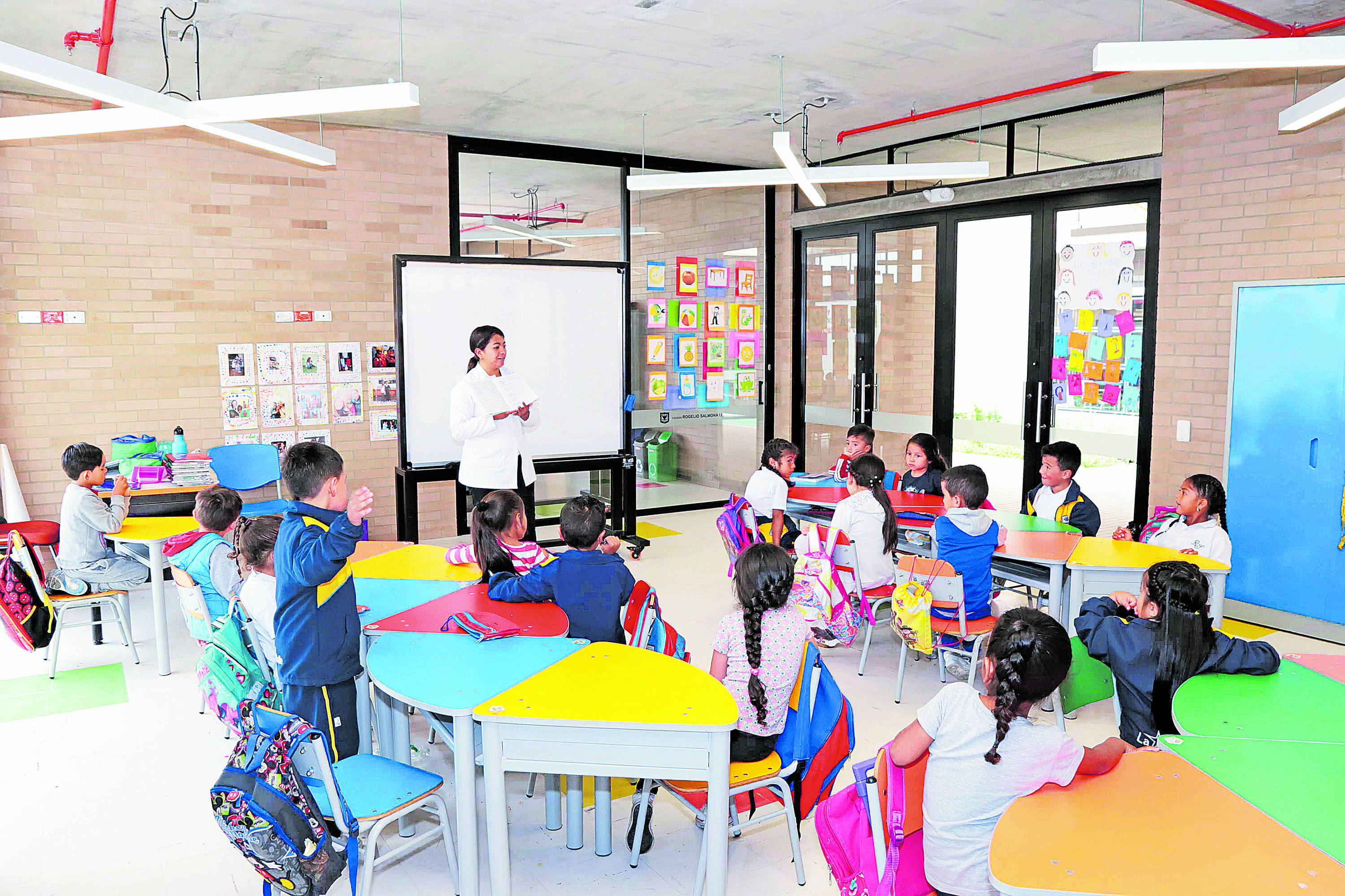 Docentes continuarán apoyando a estudiantes para cumplir con sus actividades pedagógicas.