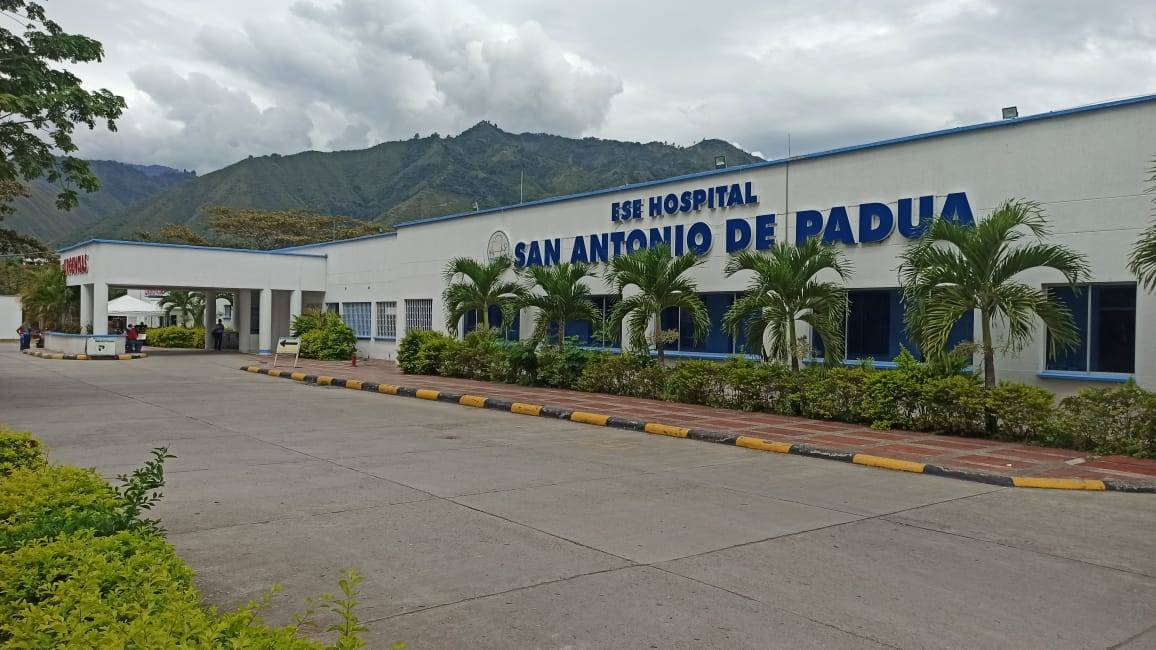 El campesino fue atendido en el hospital departamental de La Plata