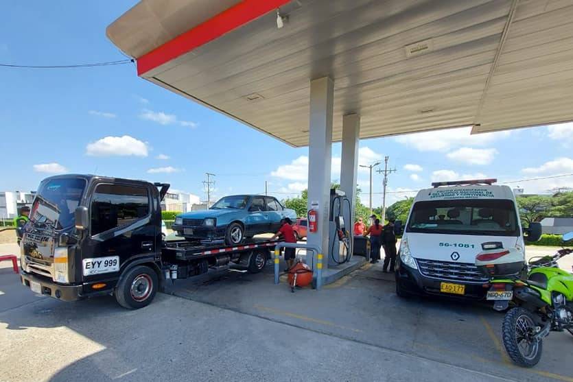 La Policía inspecciona en las estaciones.