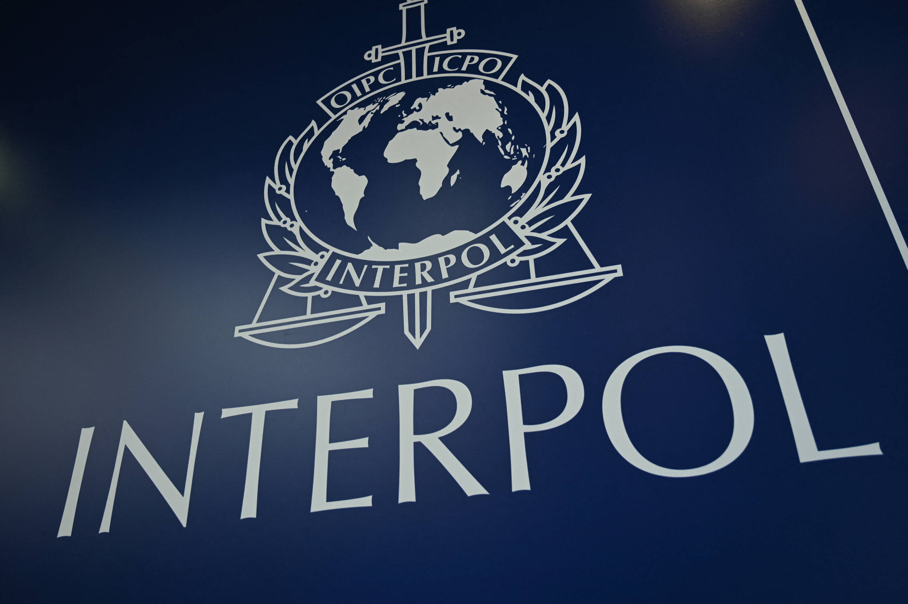 Logo de Interpol.