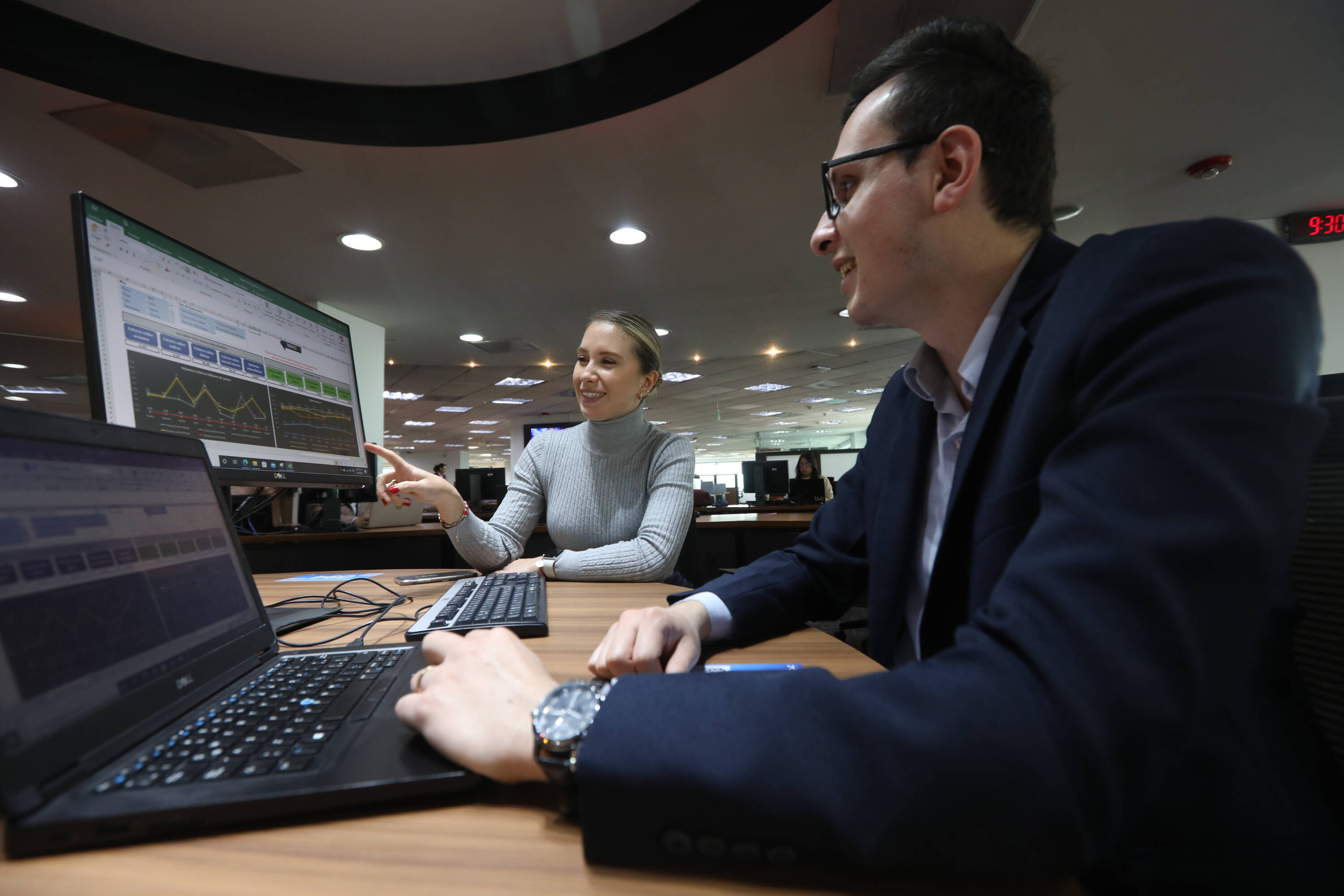 Imágenes de la Bolsa de Valores de Colombia hoy 7 de junio del 2022. FOTO MAURICIO MORENO EL TIEMPO CEET