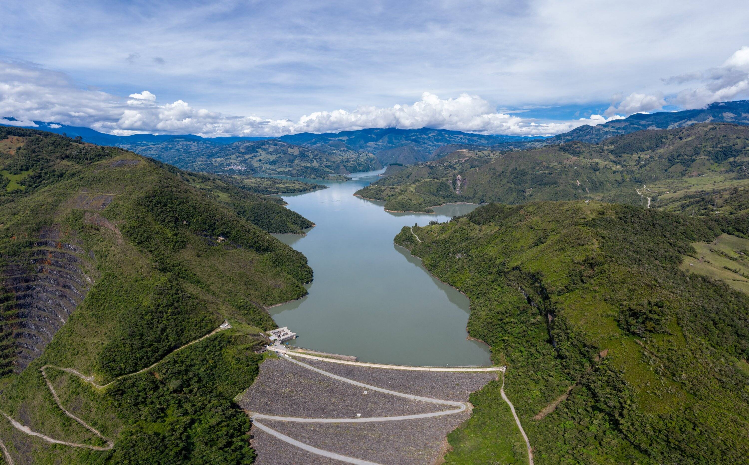 Hidroeléctrica del Guavio