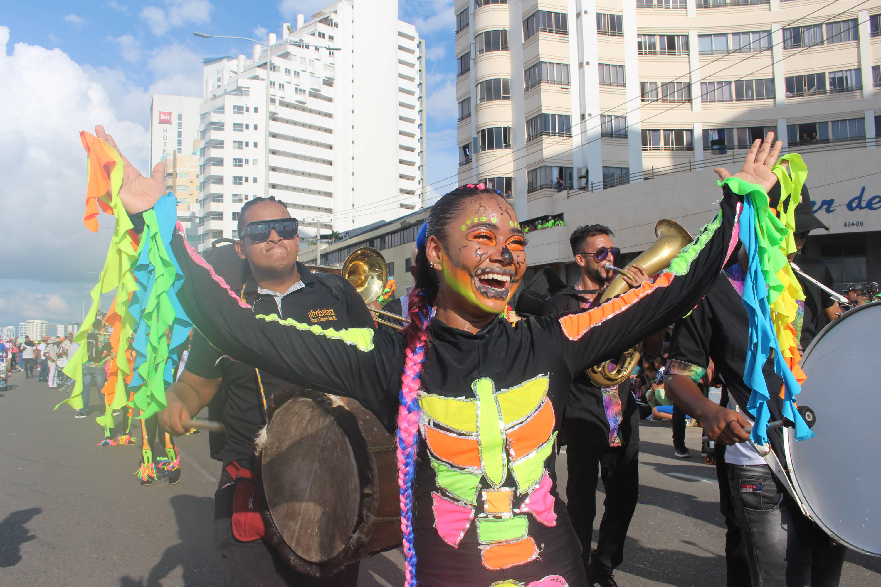 Después de dos años por pandemia la gente volvió a vivir sus fiestas en las calles.
