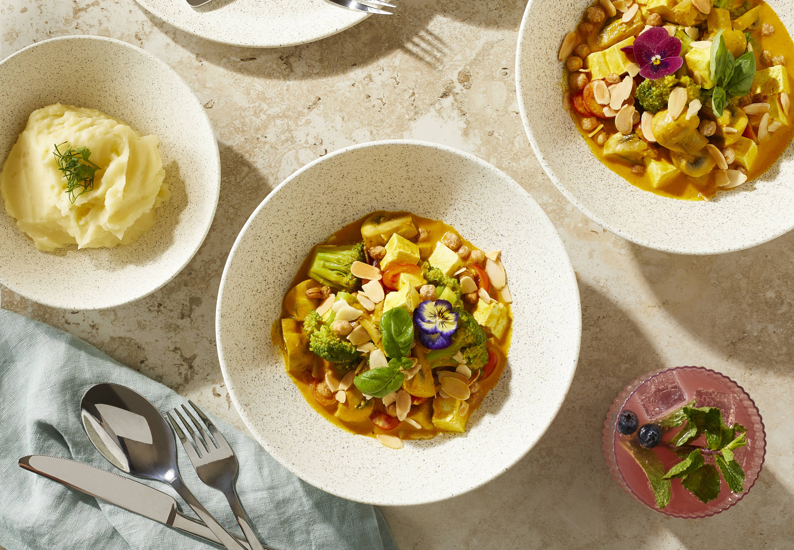 Bowl de curry vegano de Bacu.