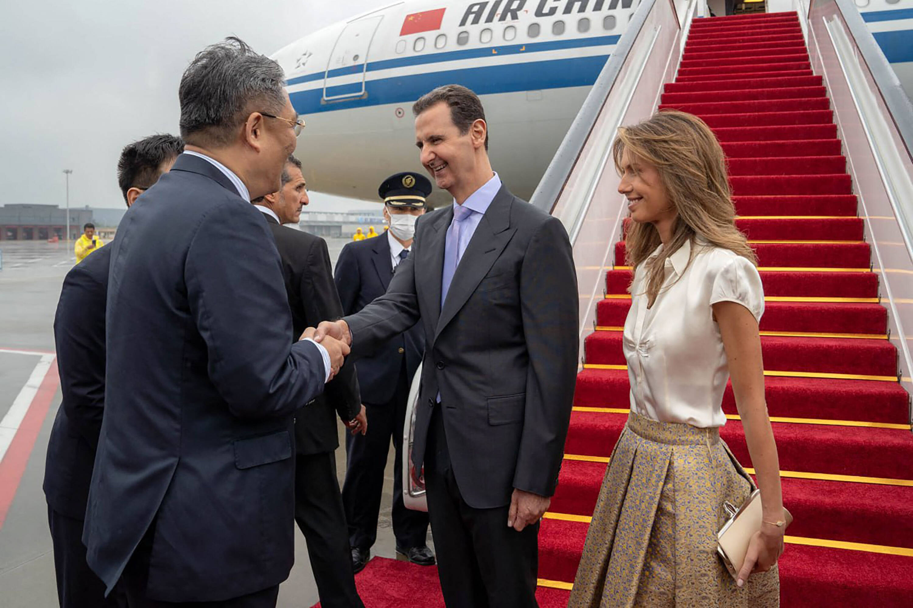 Video | Los lujosos carros que descubrieron de Bashar al Assad: Ferrari ...