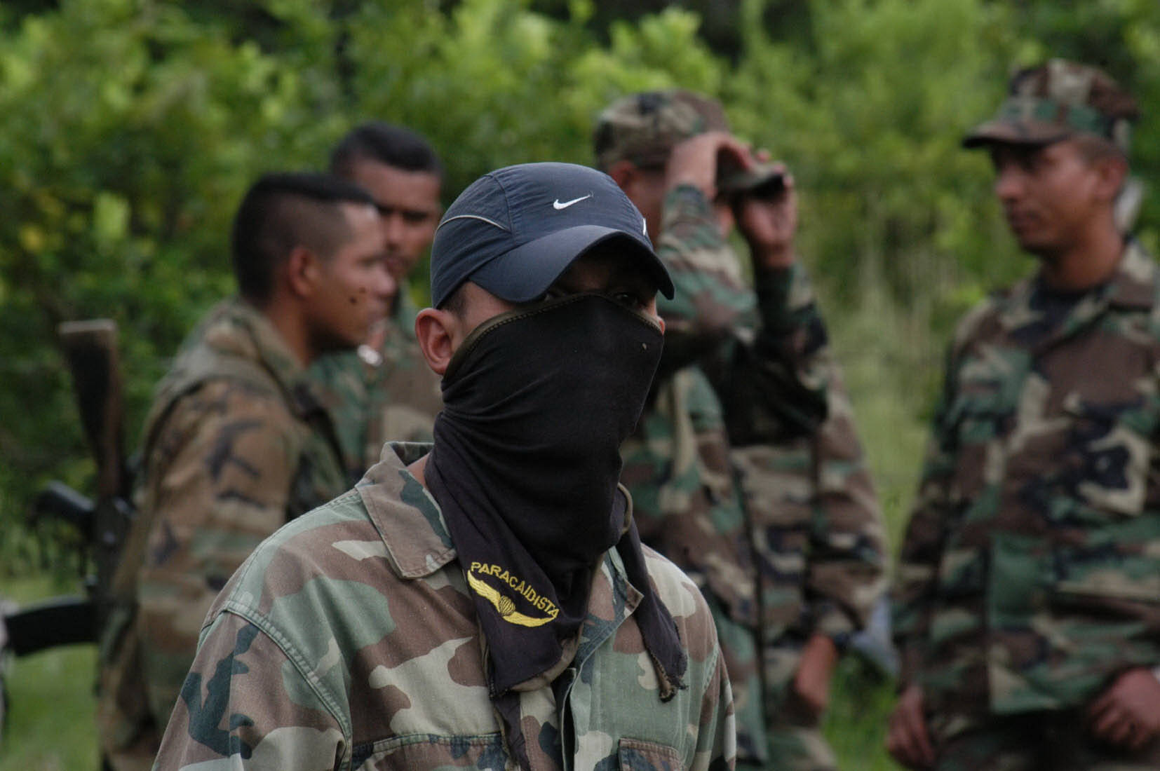 Bloque Calima, posible desmovilización de este grupo paramilitar el próximo domingo 19 del 2004 en Galicia Valle del Cauca.