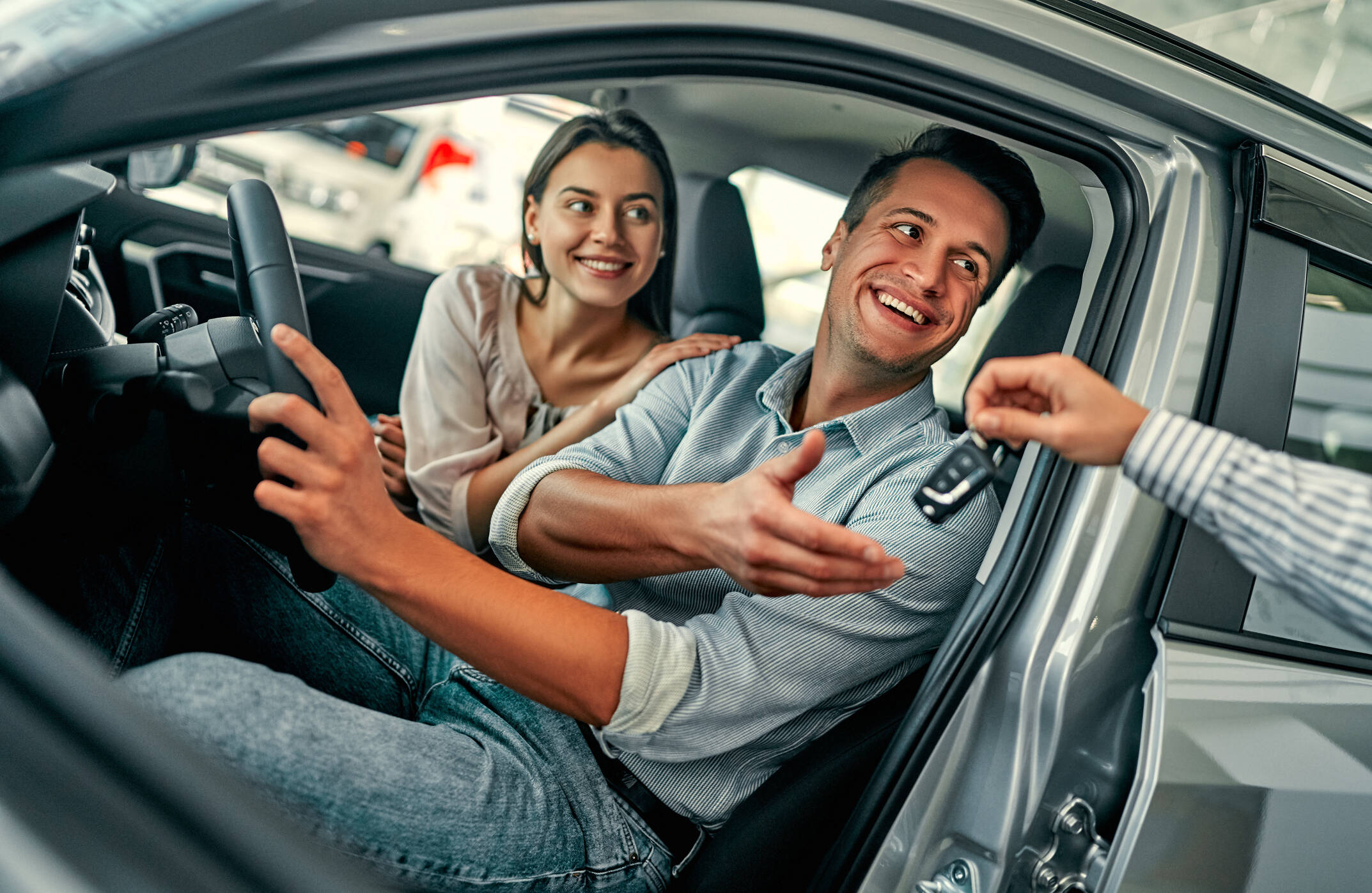 Comprar carro es uno de los sueños de muchos colombianos.