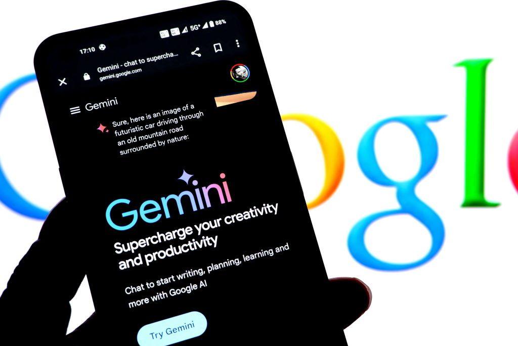 Google relanzó su modelo de IA el año pasado, pasando de Bard a Gemini.