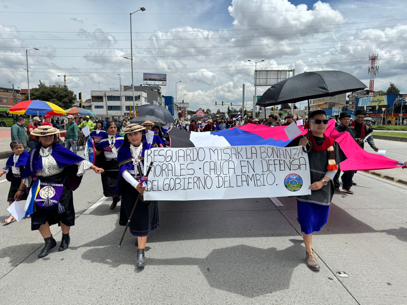 El pueblo Misak se unió a las manifestaciones de este miércoles en Bogotá.