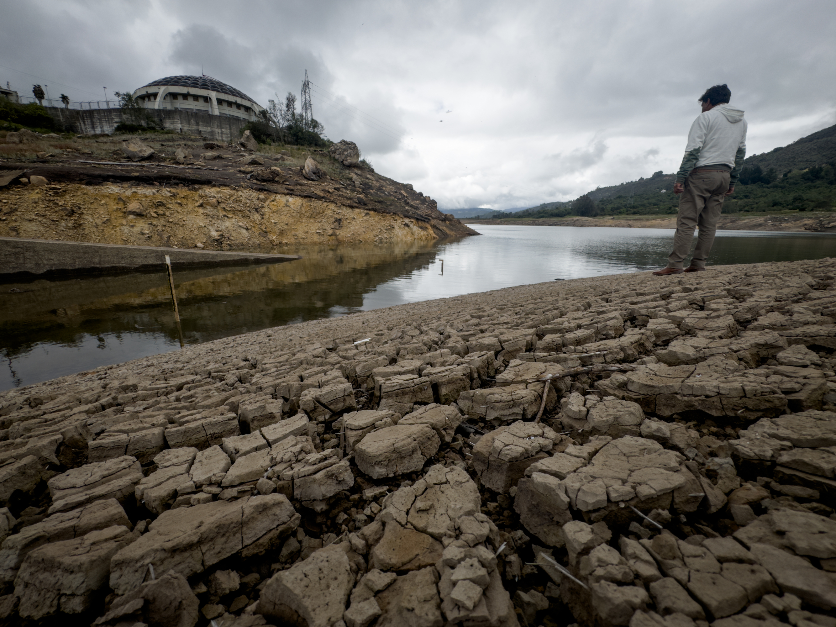 La crisis del agua en Colombia: el país avanza, pero no lo suficiente ...