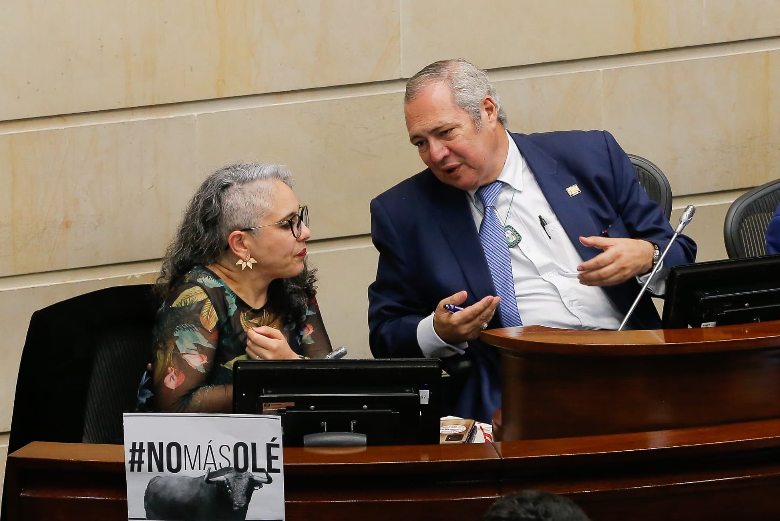 María José Pizarro and Iván Name