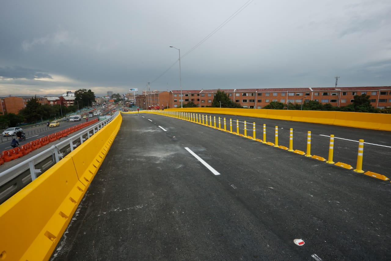 Inicia el funcionamiento del puente de la Primera de Mayo con 68 en ...