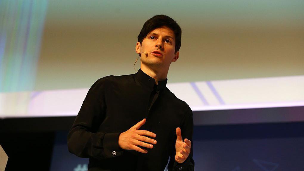 Pavel Durov are 39 de ani și s -a născut în Rusia.